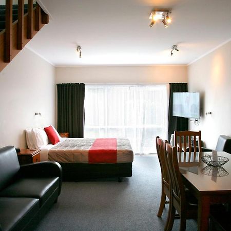 Touchwood Motor Lodge Pukekohe Eksteriør bilde