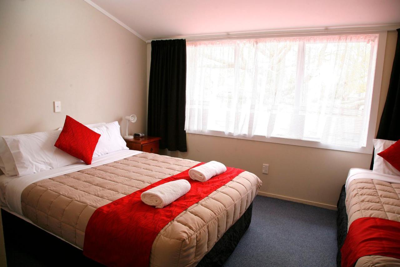 Touchwood Motor Lodge Pukekohe Eksteriør bilde